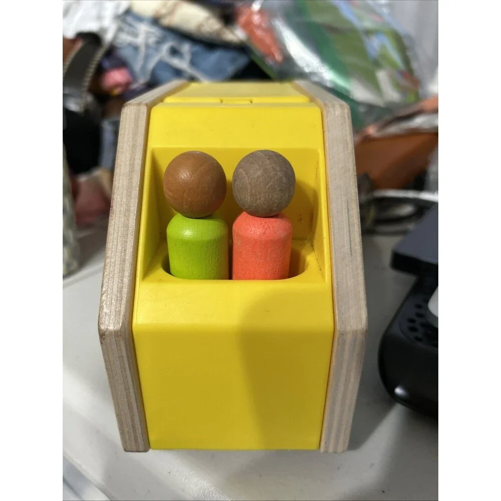 Lovevery Montessori Wooden Camper Van Toy With Keys 2 people & sleeping bags